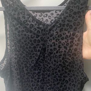 shear black Leopard print top